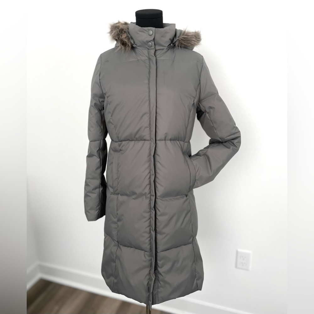 IBS Independent Body & Soul Puffer Coat with Detachable Hood in Size M